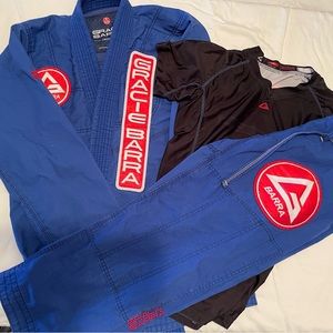 Gracie Barra Adult Jit-Jitsu Uniform; includes Kimono, Pant, and Small Rashguard